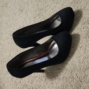Black Suede Pumps